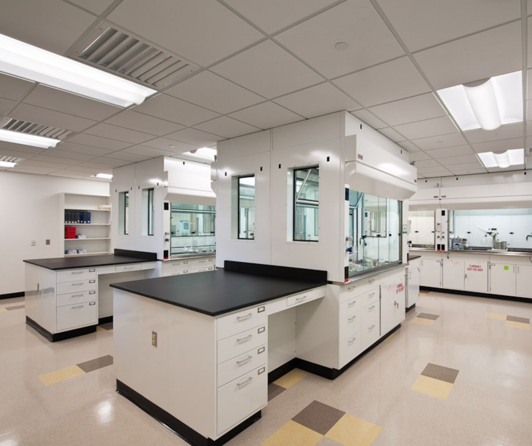 LaSalle University Science & Technology Center P. Agnes